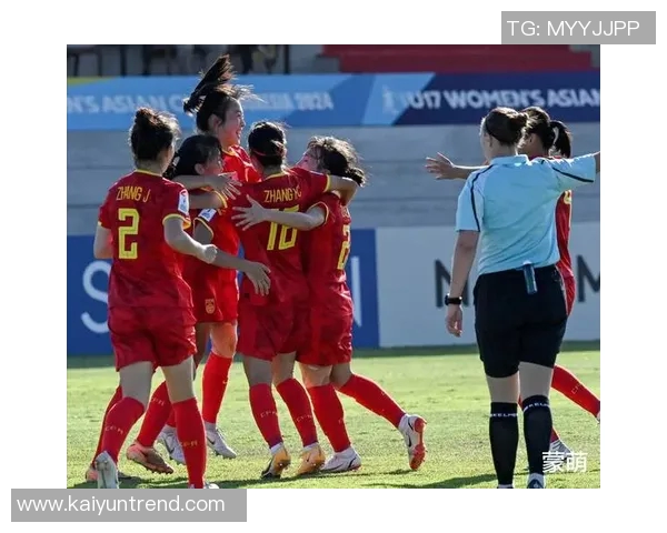 周欣怡精彩点射助力女足U17半场前2-0领先挪威U17女足