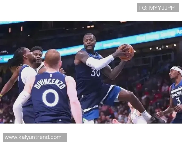 森林狼半场狂胜爵士34分华子与兰德尔仅差一分争夺得分王